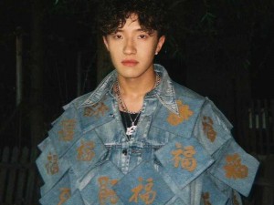 19 岁 Rapper 大陆英文，引领华语乐坛新风潮